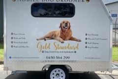 gold-stand-1
