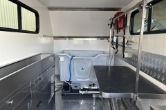 XL-Dog-Wash-Trailer-40