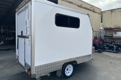 XL-Dog-Wash-Trailer-43