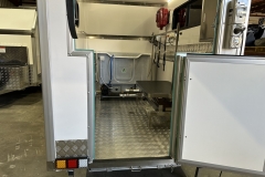 XL-Dog-Wash-Trailer-12
